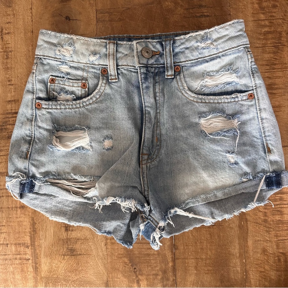 H&M Divided high rise blue Jean shorts size 2